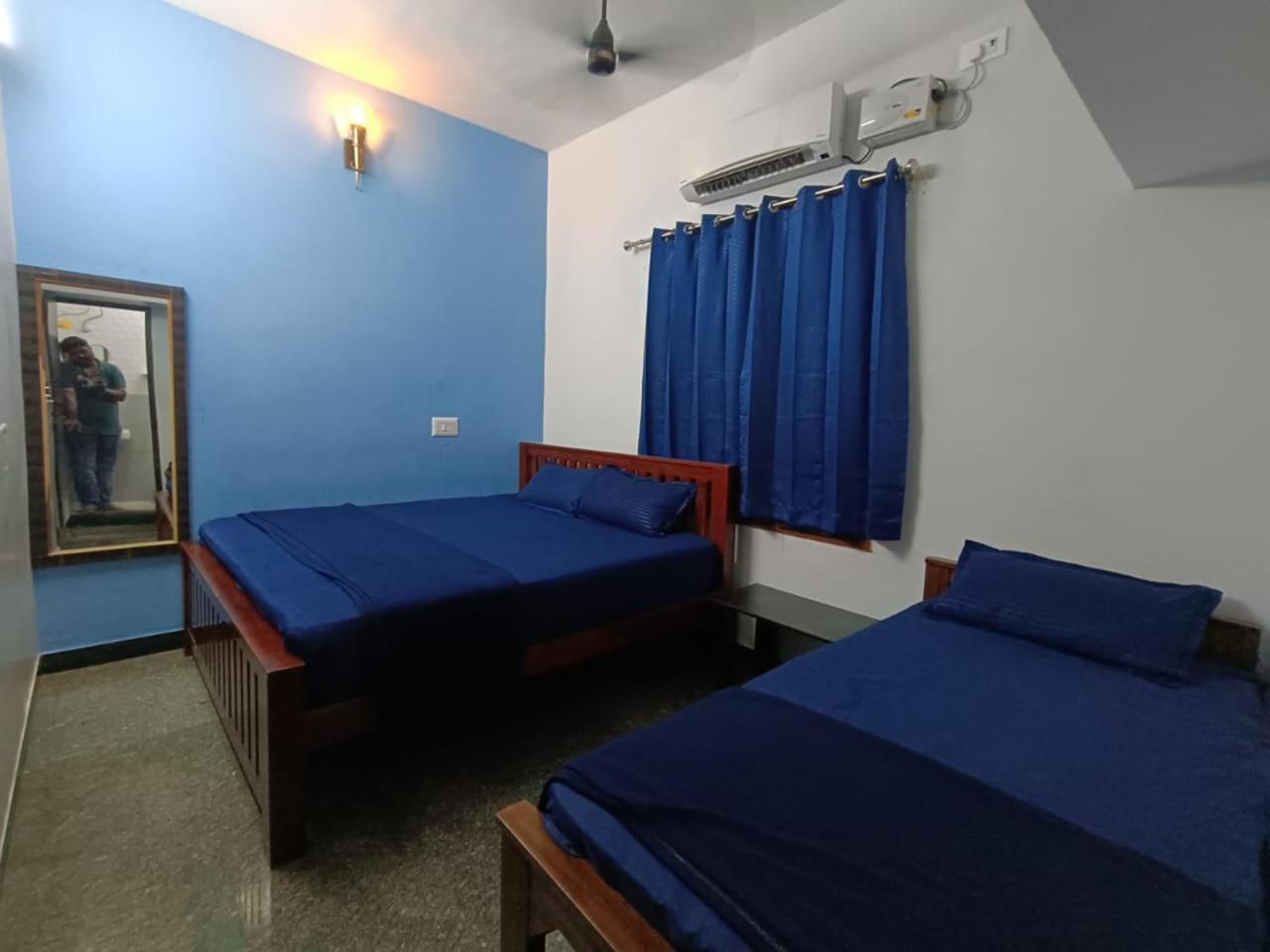 Omkara - The Fives Guest House Tiruvannāmalai Eksteriør bilde