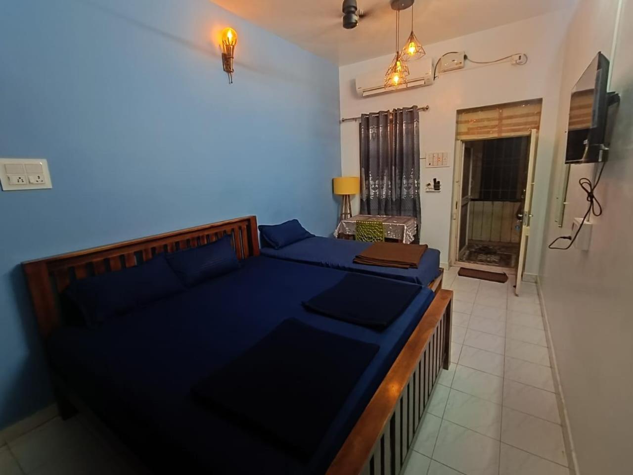 Omkara - The Fives Guest House Tiruvannāmalai Eksteriør bilde