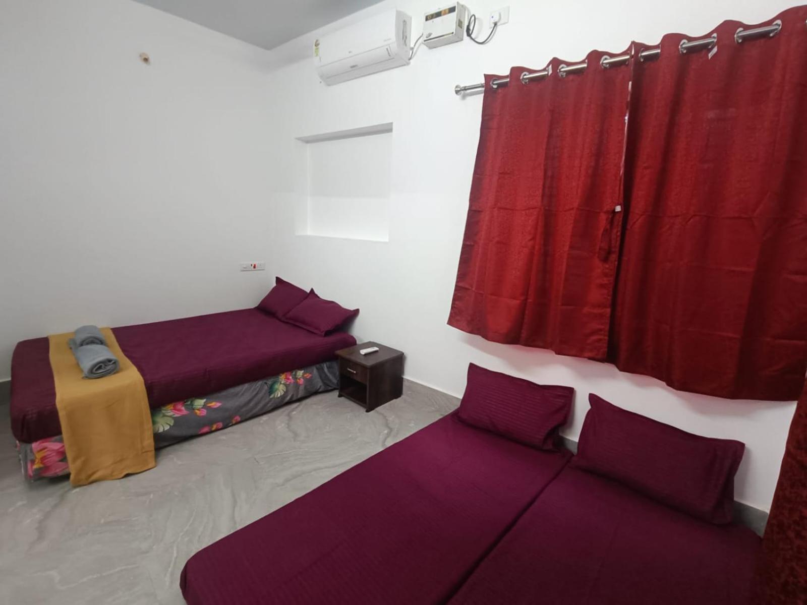 Omkara - The Fives Guest House Tiruvannāmalai Eksteriør bilde