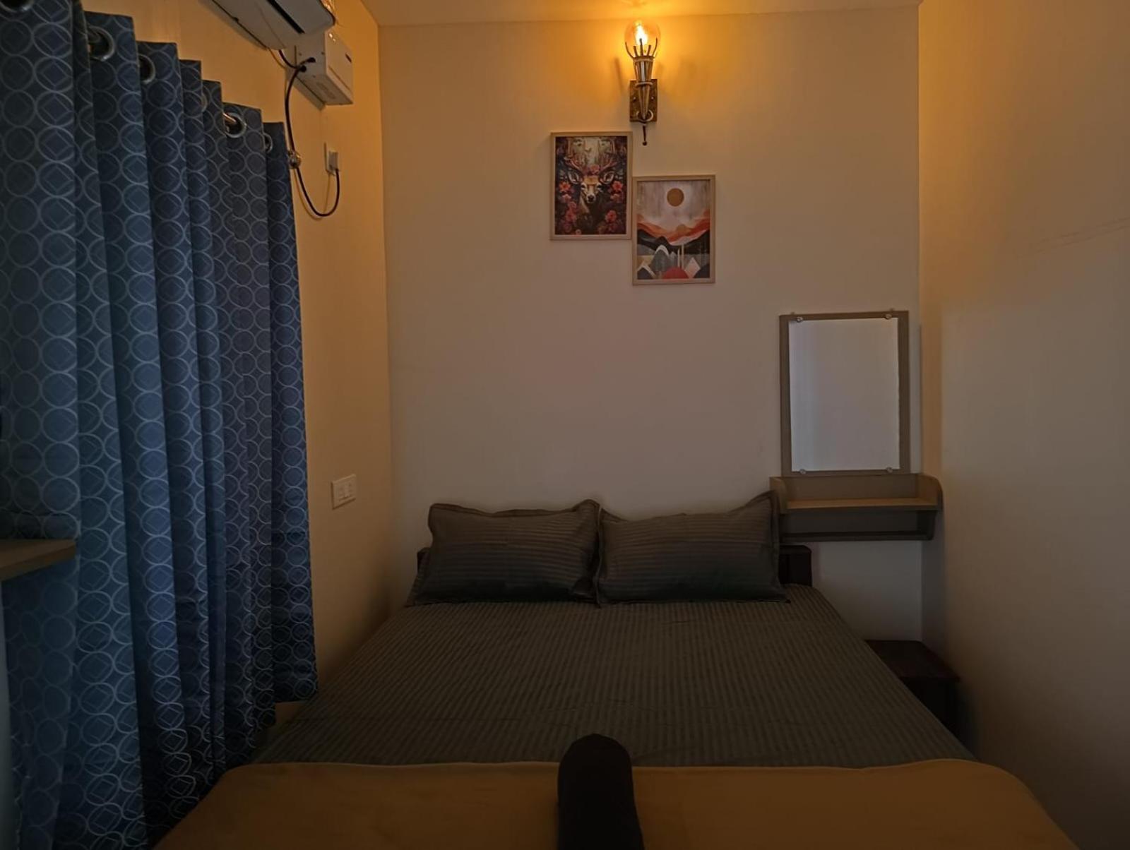 Omkara - The Fives Guest House Tiruvannāmalai Eksteriør bilde